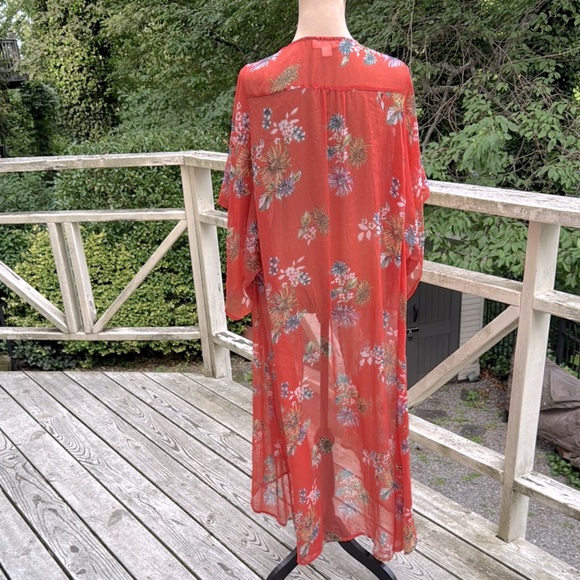 Sheer Floral Maxi Layering Kimono Size L - Picture 4 of 9